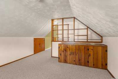 Home For Sale in Huntington Station, New York