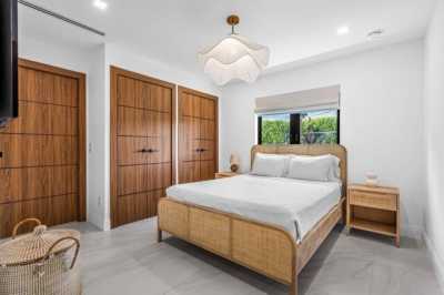 Home For Sale in Lantana, Florida