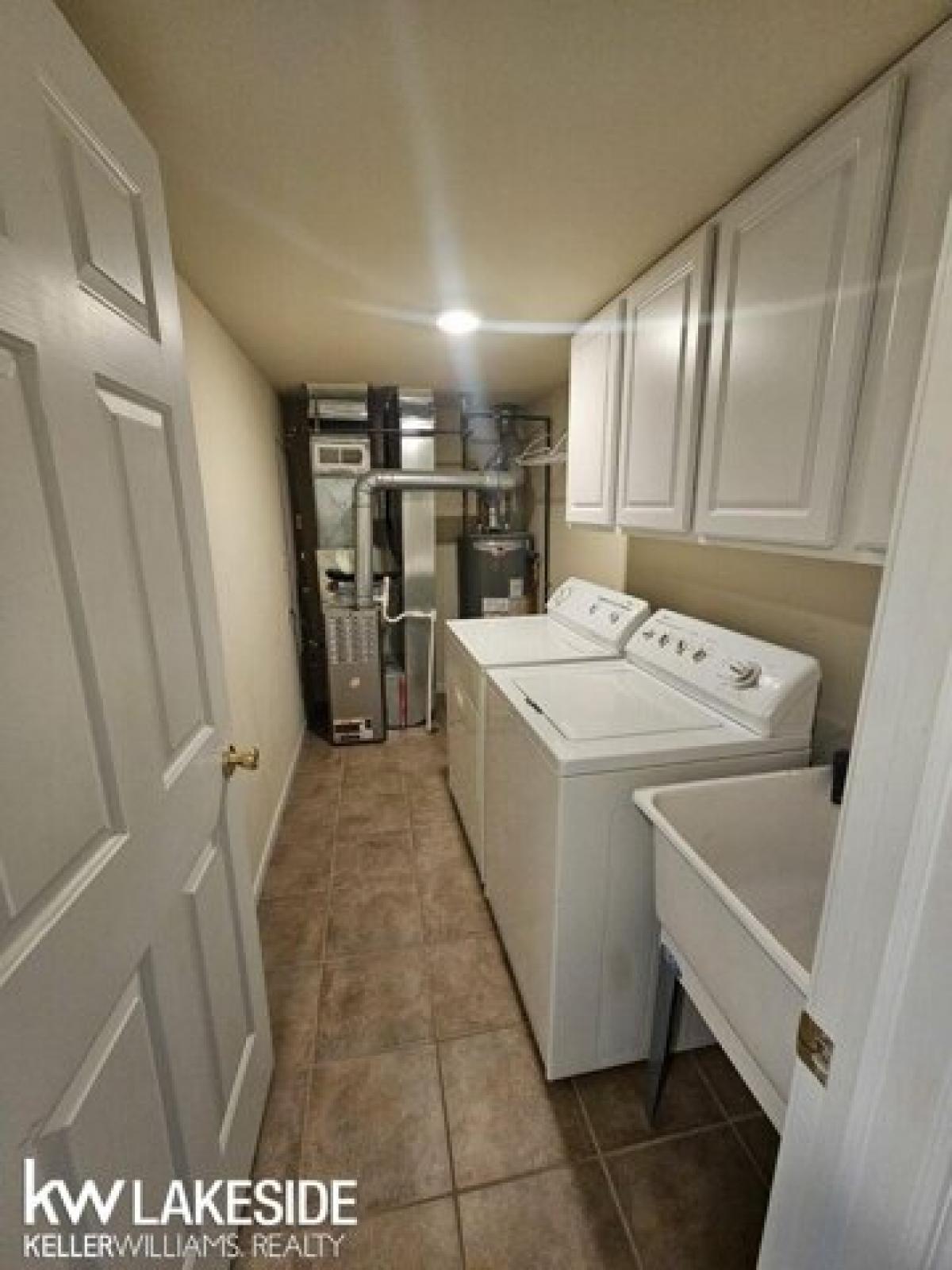 Picture of Home For Rent in New Baltimore, Michigan, United States