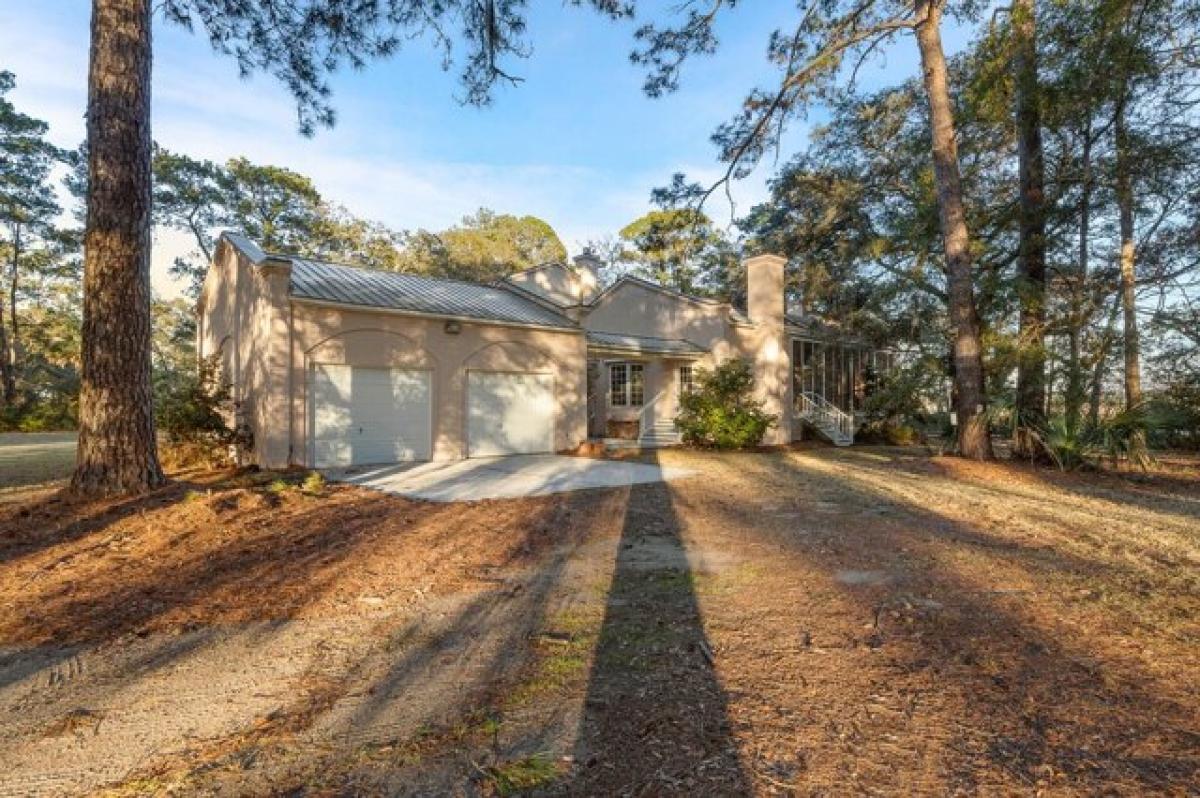 Picture of Home For Sale in Edisto Island, South Carolina, United States
