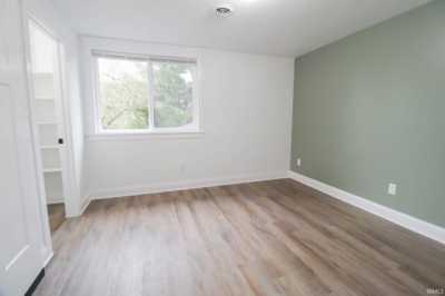 Apartment For Rent in 