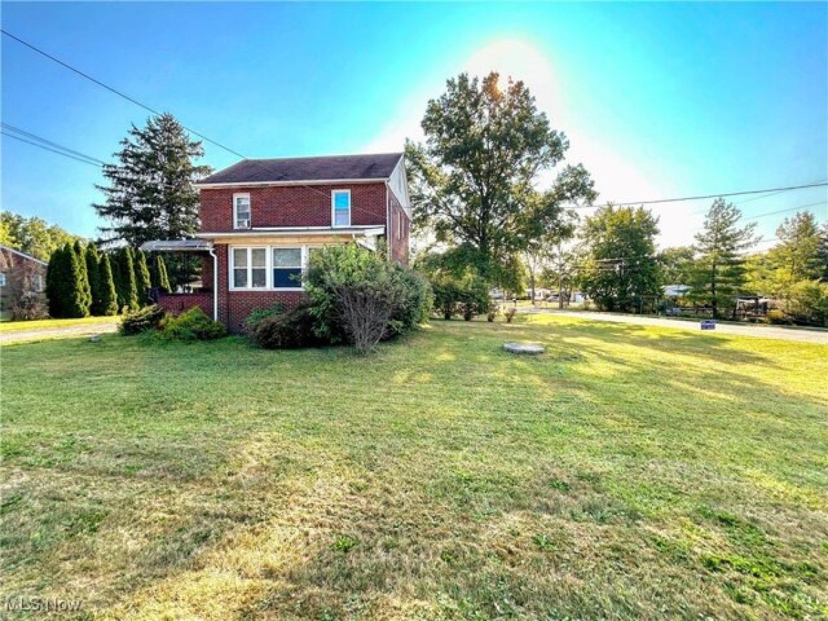 Picture of Home For Sale in Niles, Ohio, United States