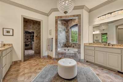 Home For Sale in Bentonville, Arkansas