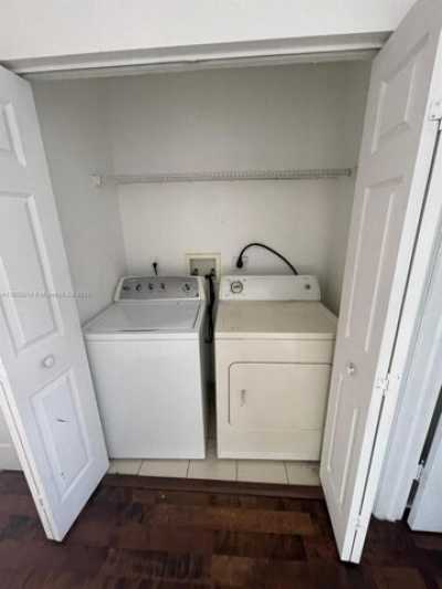 Home For Rent in Riviera Beach, Florida