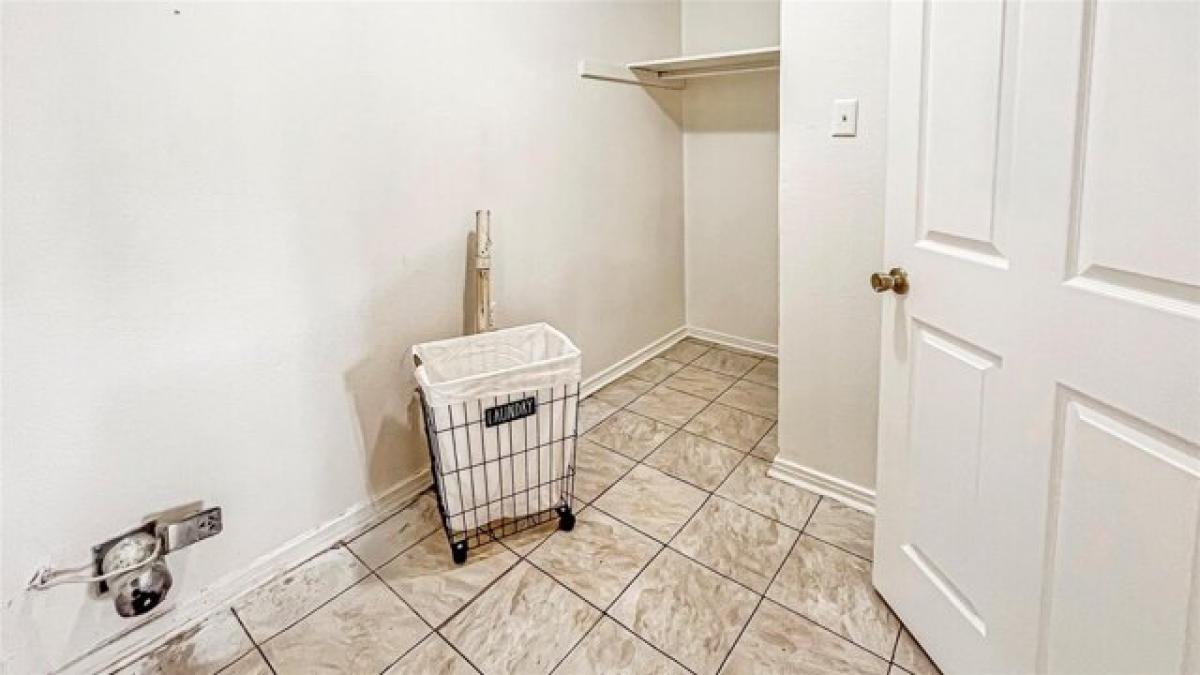 Picture of Home For Sale in Abilene, Texas, United States