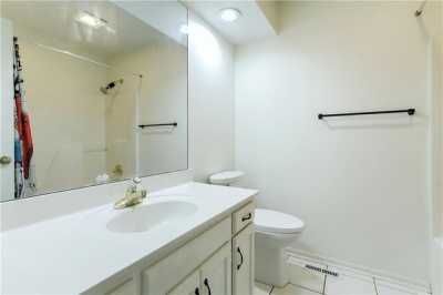 Home For Sale in Blue Springs, Missouri