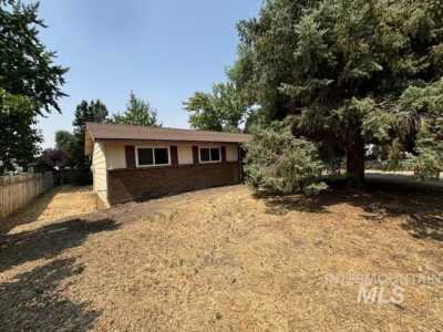 Home For Sale in Mountain Home, Idaho