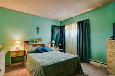 Home For Rent in Brentwood, New York