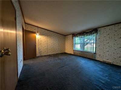 Home For Sale in Fulton, New York