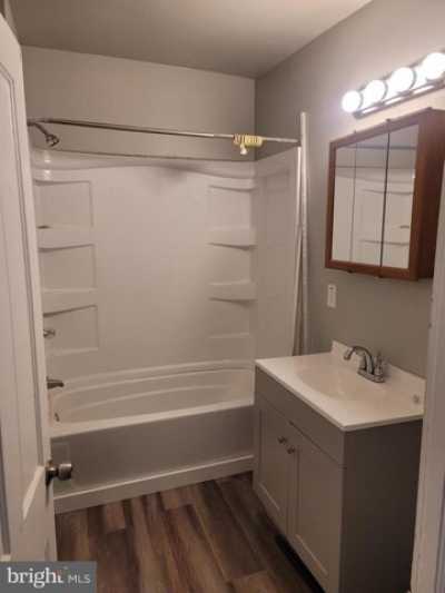 Apartment For Rent in