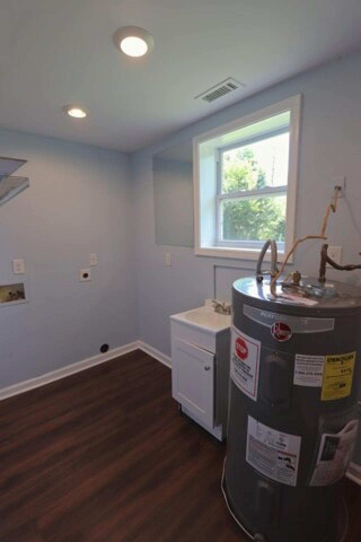 Picture of Home For Sale in Portland, Tennessee, United States