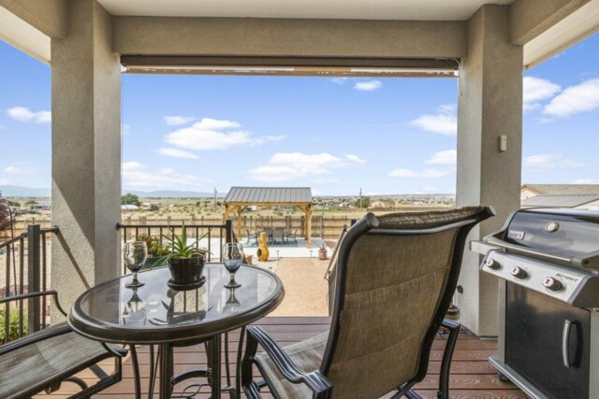 Picture of Home For Sale in Pueblo West, Colorado, United States