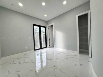 Home For Sale in Cutler Bay, Florida