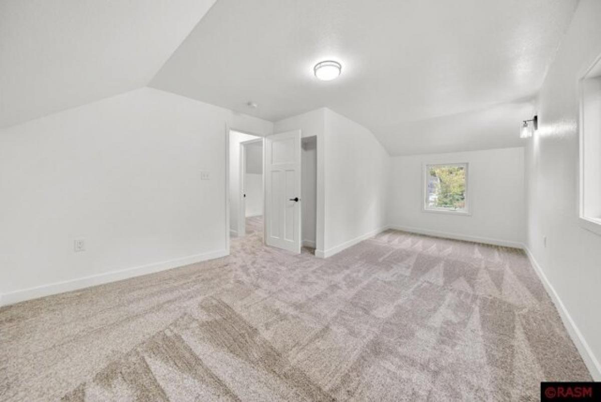 Picture of Home For Sale in Mankato, Minnesota, United States