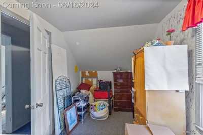 Home For Sale in Dearborn Heights, Michigan