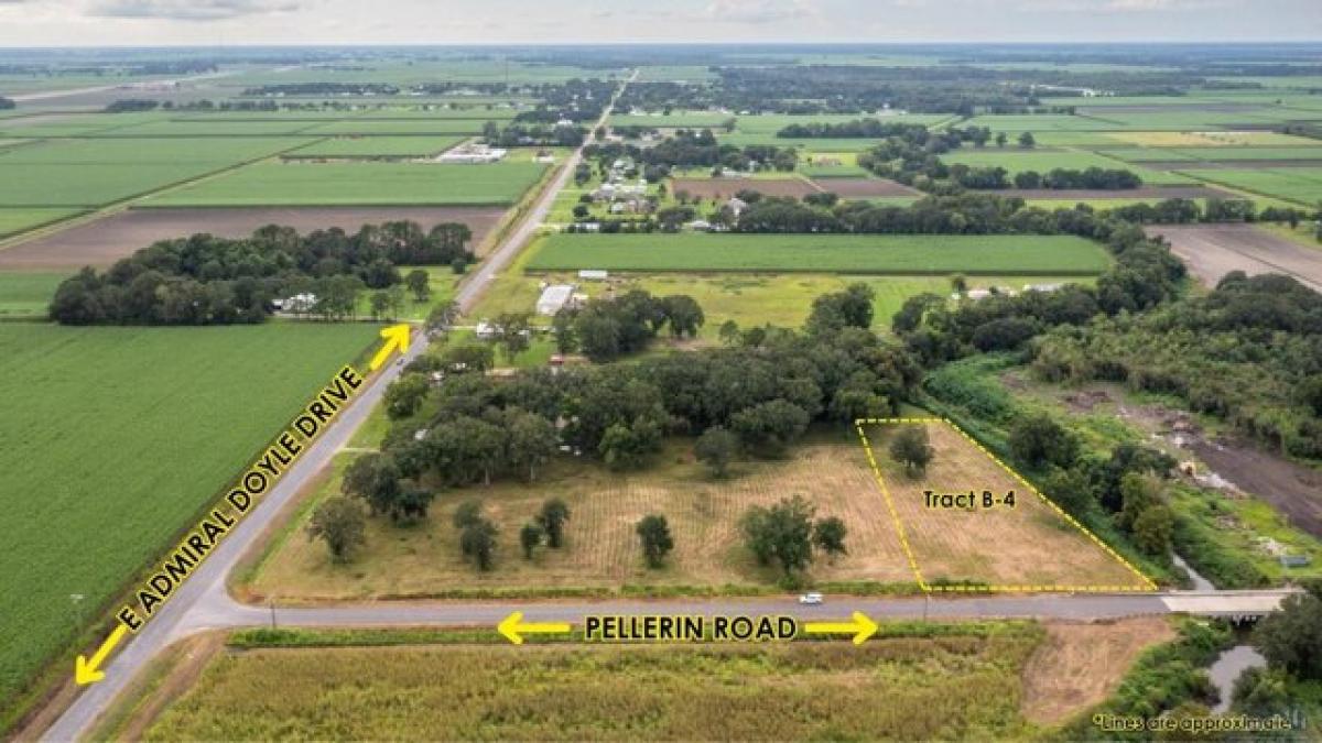 Picture of Residential Land For Sale in Jeanerette, Louisiana, United States