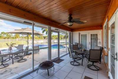 Home For Rent in Loxahatchee, Florida