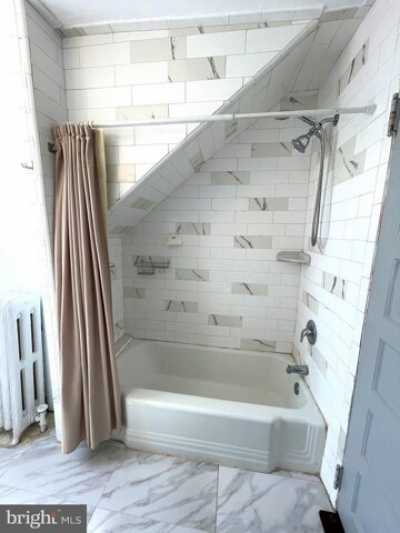 Home For Rent in Glenside, Pennsylvania