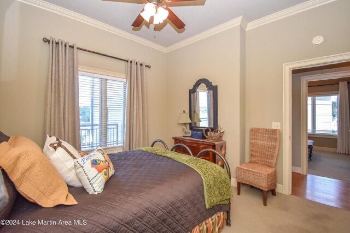 Picture of Home For Sale in Dadeville, Alabama, United States