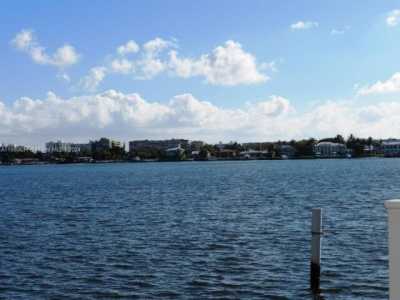 Home For Rent in Lantana, Florida