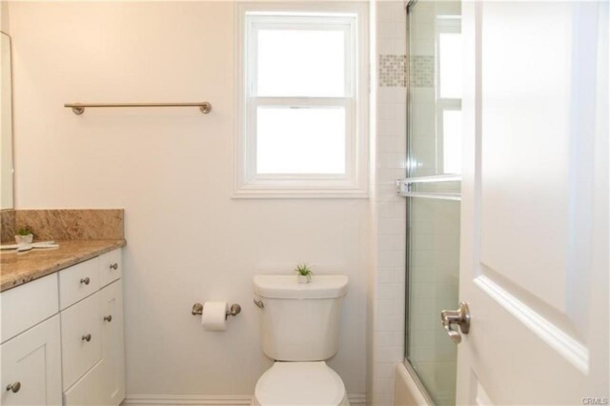 Picture of Home For Rent in Surfside, California, United States