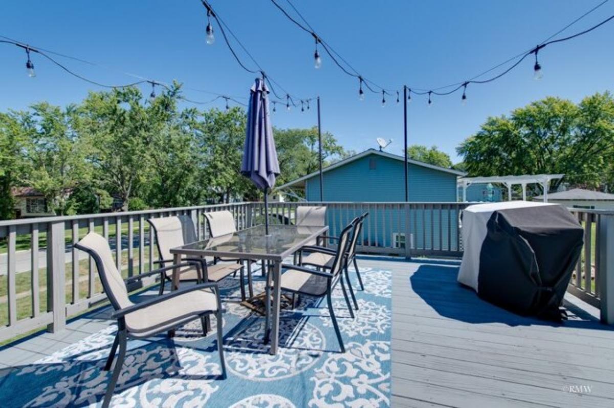 Picture of Home For Rent in Woodridge, Illinois, United States