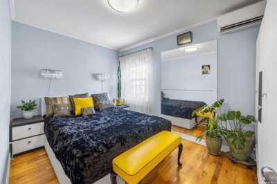 Home For Sale in Bayside, New York