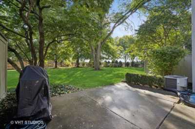 Home For Rent in Glenview, Illinois