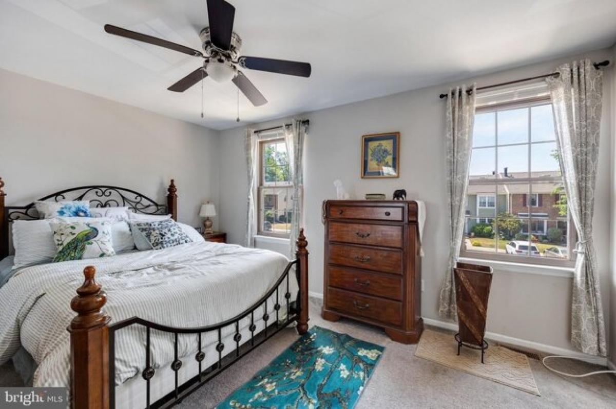 Picture of Home For Sale in Cherry Hill, New Jersey, United States