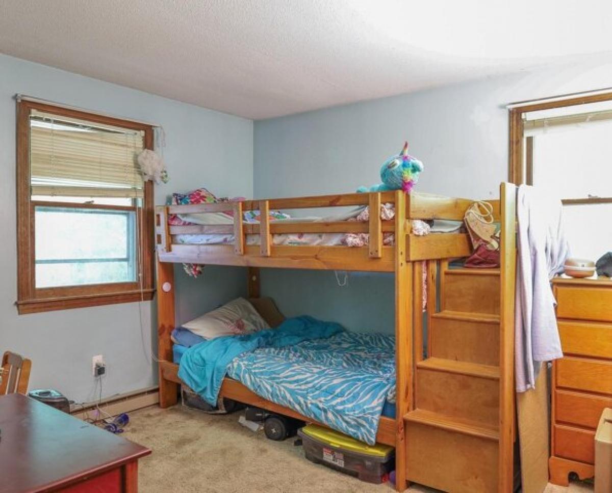 Picture of Home For Sale in Charlestown, New Hampshire, United States