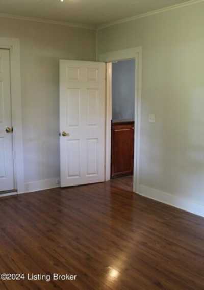 Home For Sale in Shelbyville, Kentucky