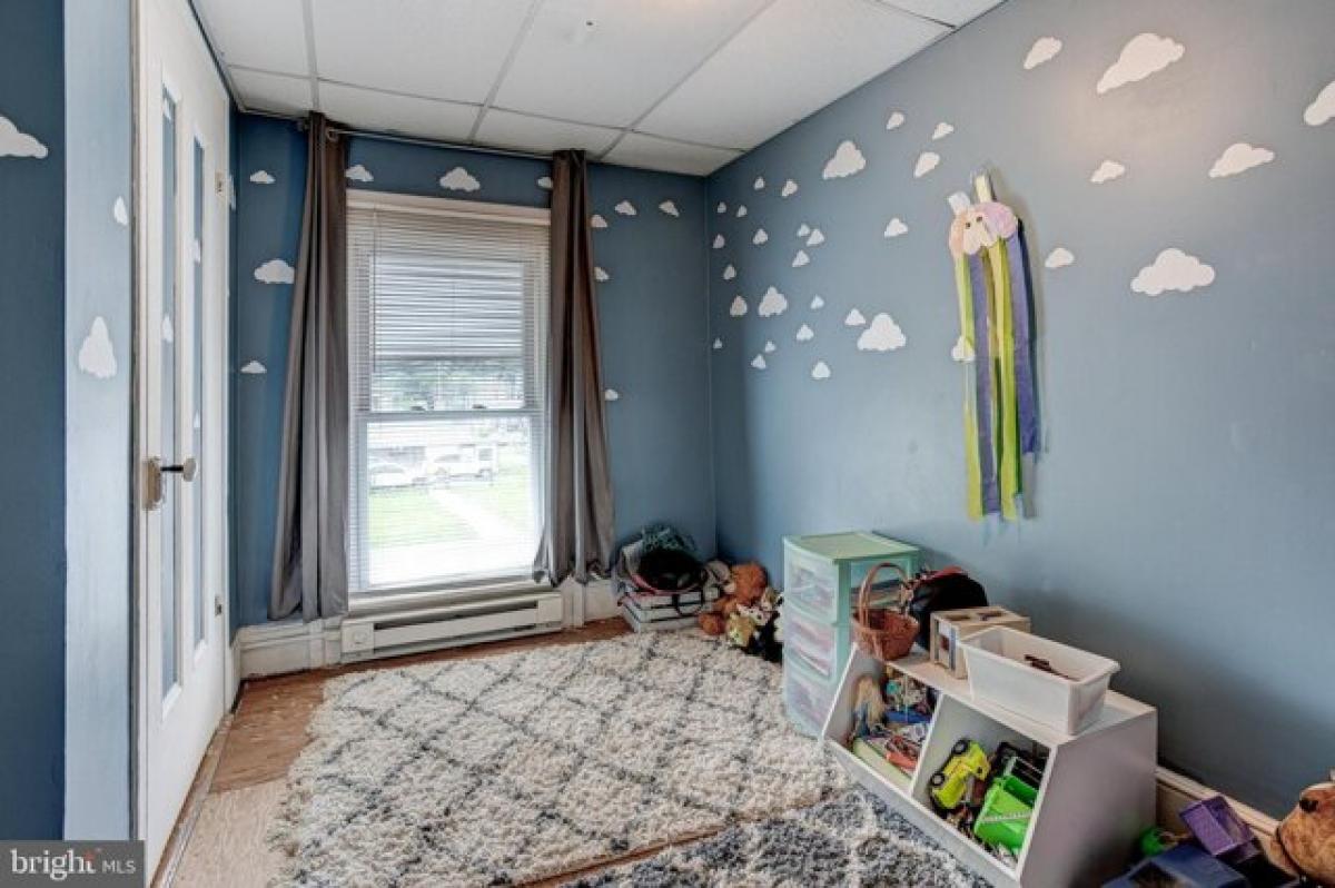 Picture of Home For Sale in Milesburg, Pennsylvania, United States