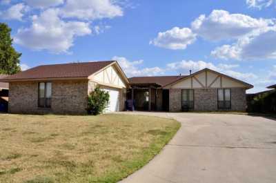 Home For Sale in Duncan, Oklahoma