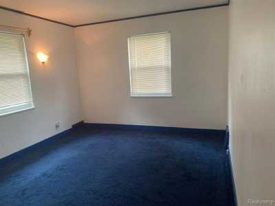 Home For Rent in Pontiac, Michigan