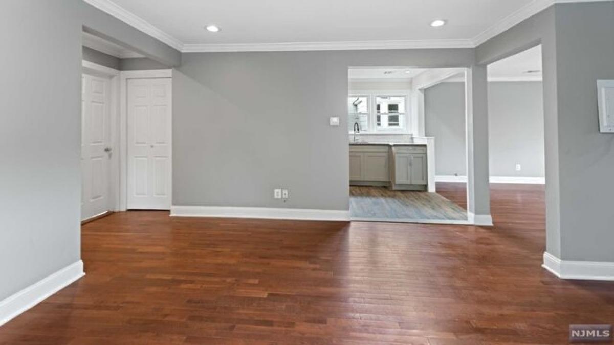 Picture of Home For Rent in Lodi, New Jersey, United States