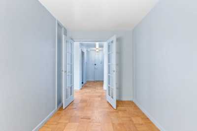 Home For Rent in West New York, New Jersey