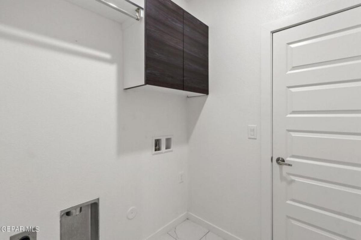 Picture of Home For Rent in Socorro, Texas, United States