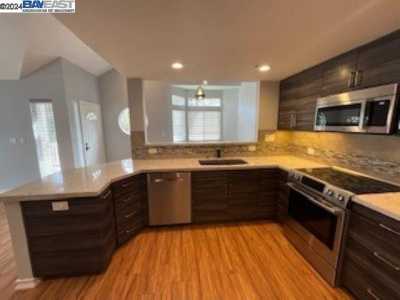 Home For Rent in Alamo, California