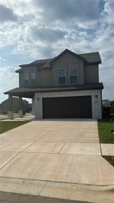 Home For Rent in Centerton, Arkansas