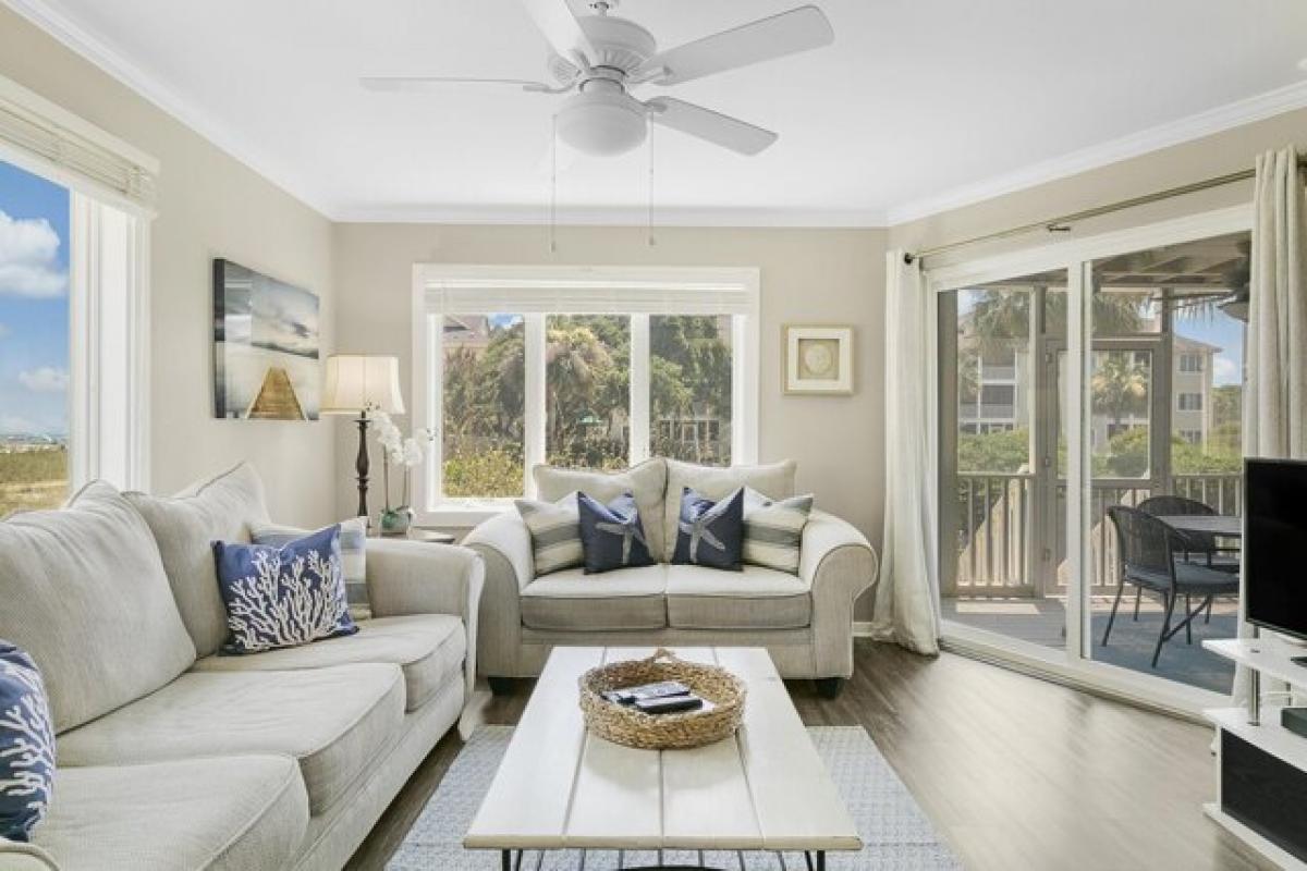 Picture of Home For Sale in Isle of Palms, South Carolina, United States