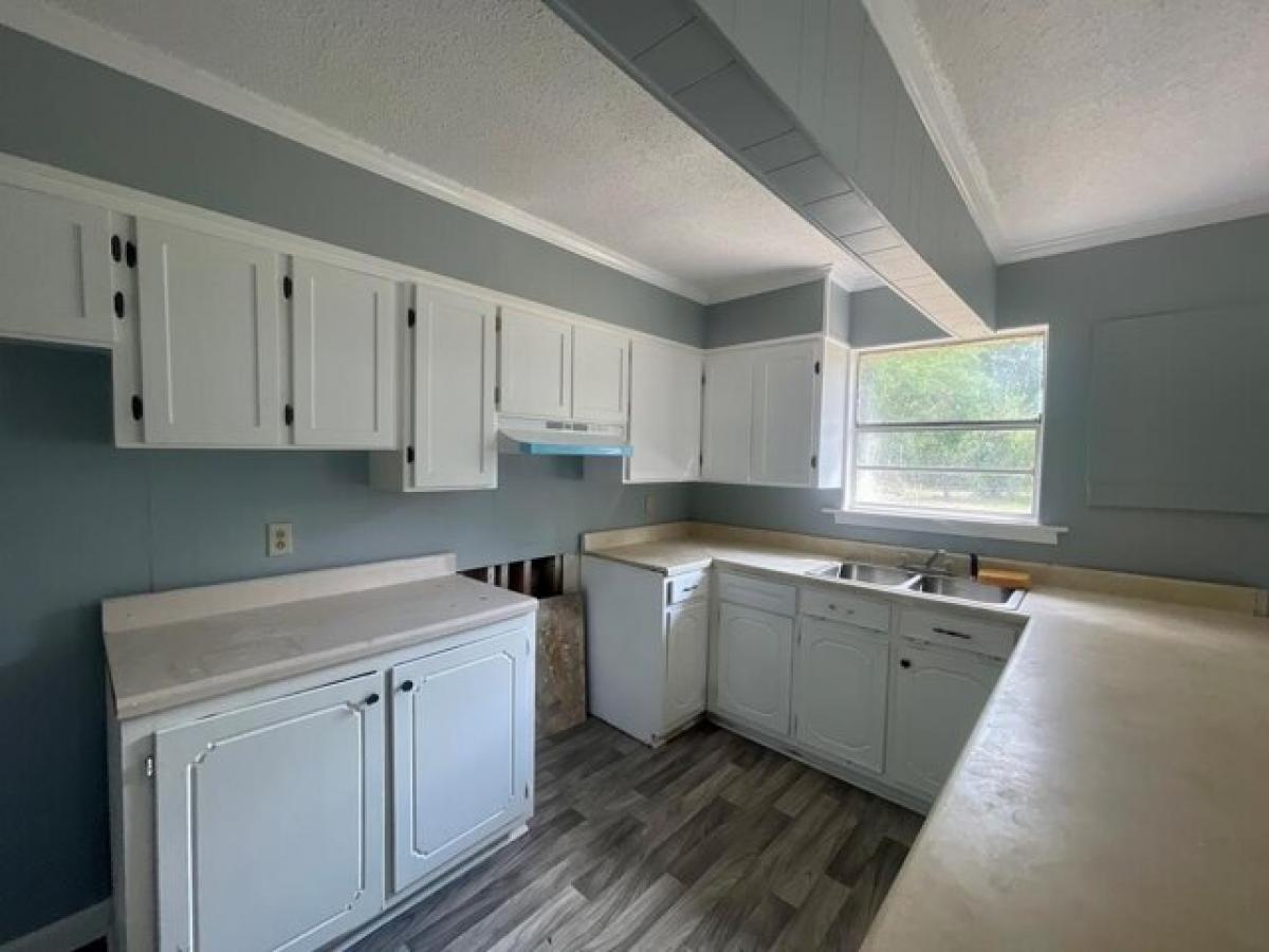 Picture of Home For Sale in Monroeville, Alabama, United States