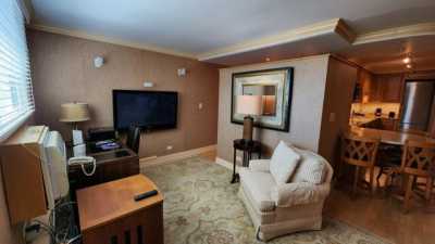 Home For Rent in Evanston, Illinois