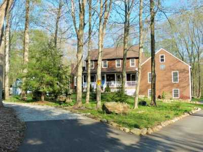 Home For Sale in Clinton, Connecticut