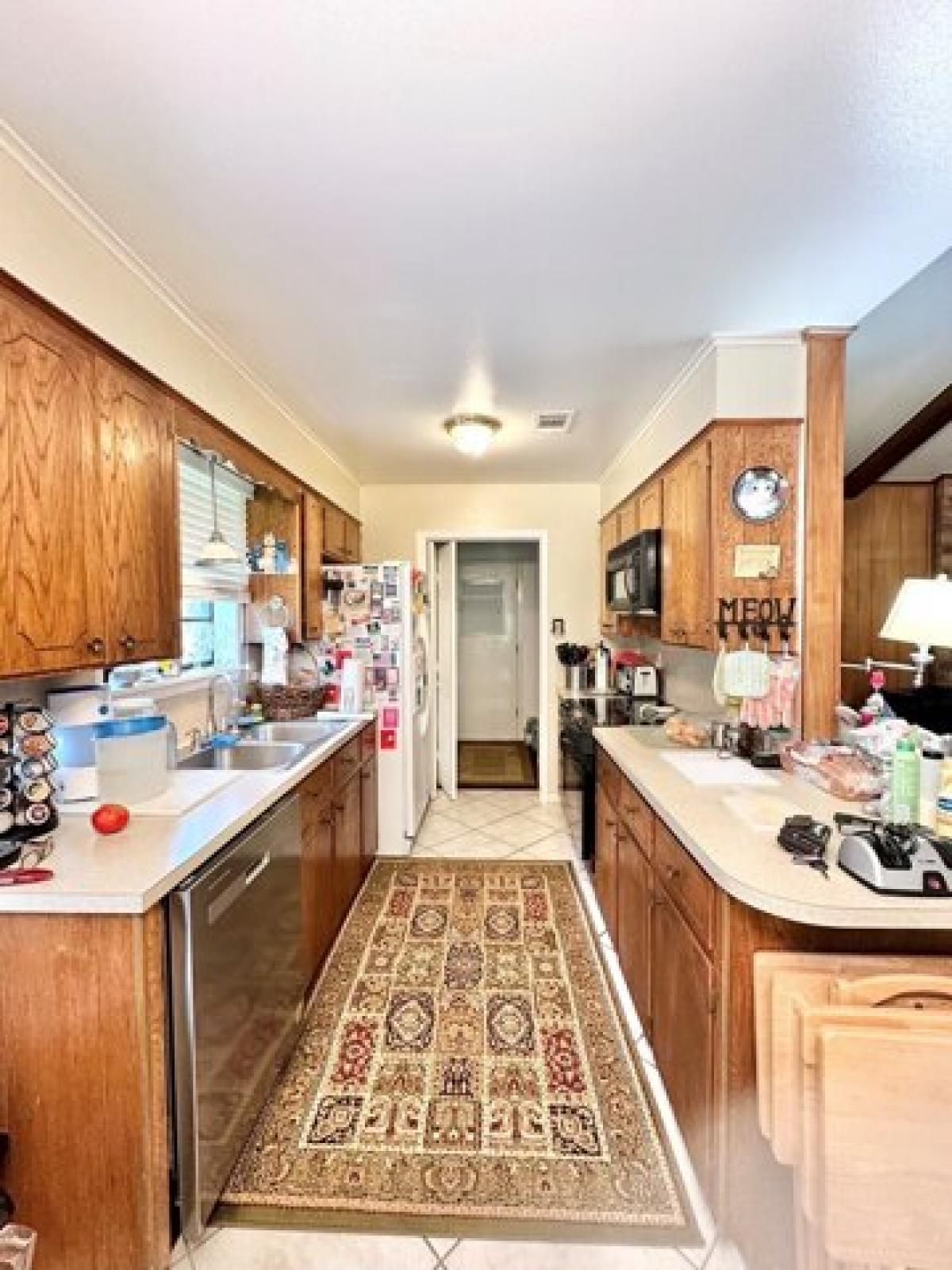 Picture of Home For Sale in Palestine, Texas, United States