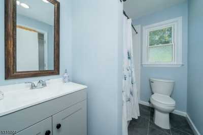 Home For Rent in New Providence, New Jersey