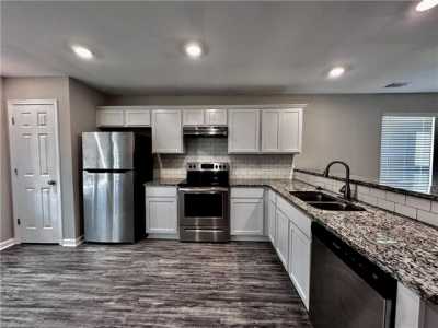 Home For Rent in Union City, Georgia