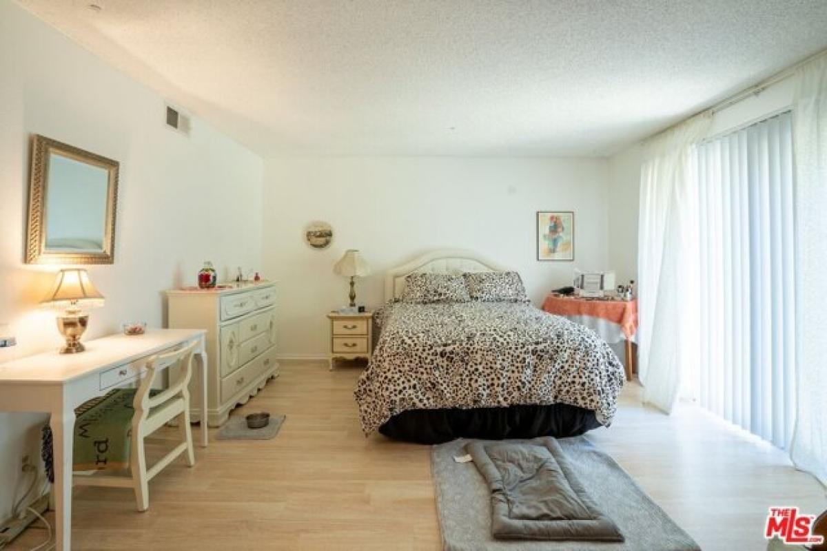 Picture of Home For Sale in Thousand Oaks, California, United States