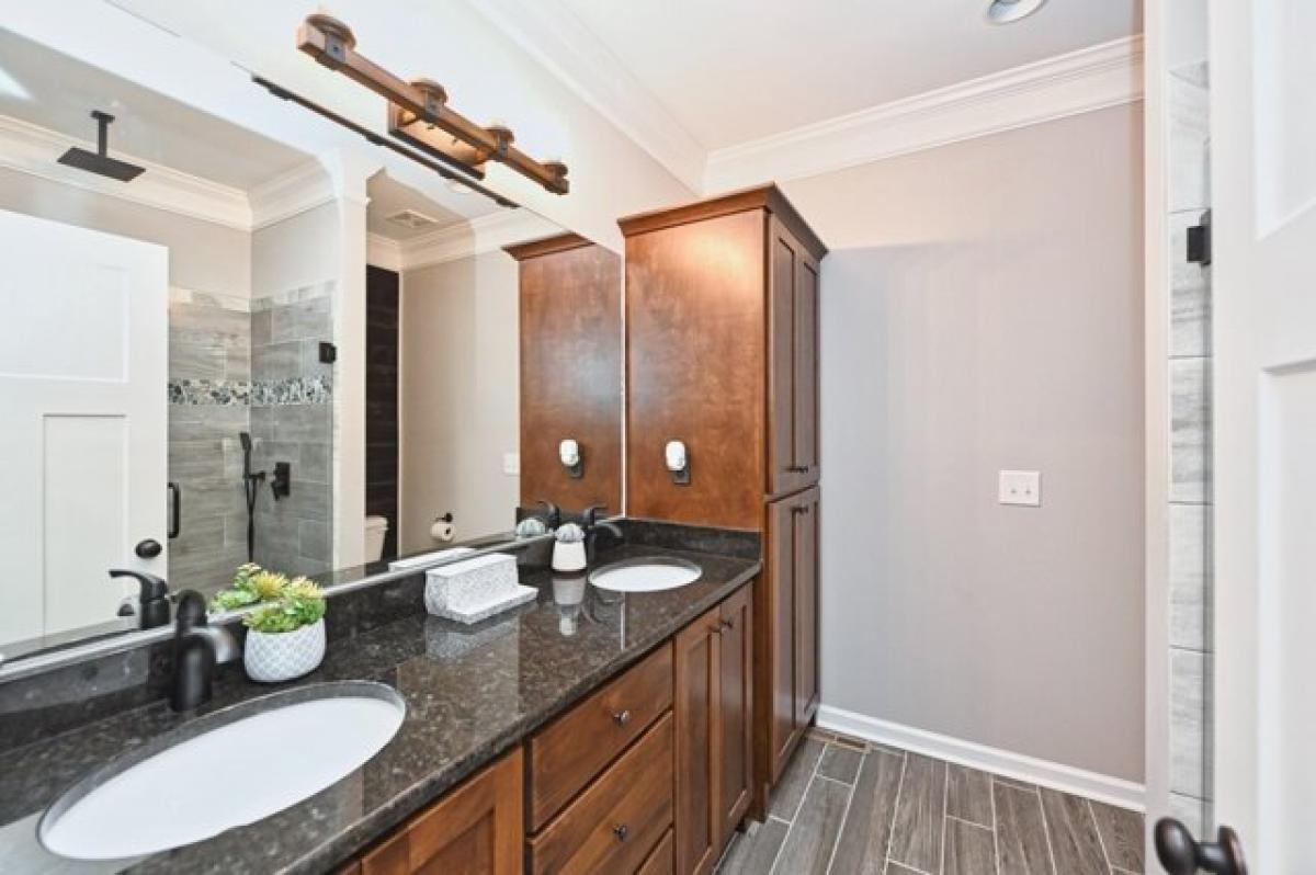 Picture of Home For Sale in Portland, Tennessee, United States