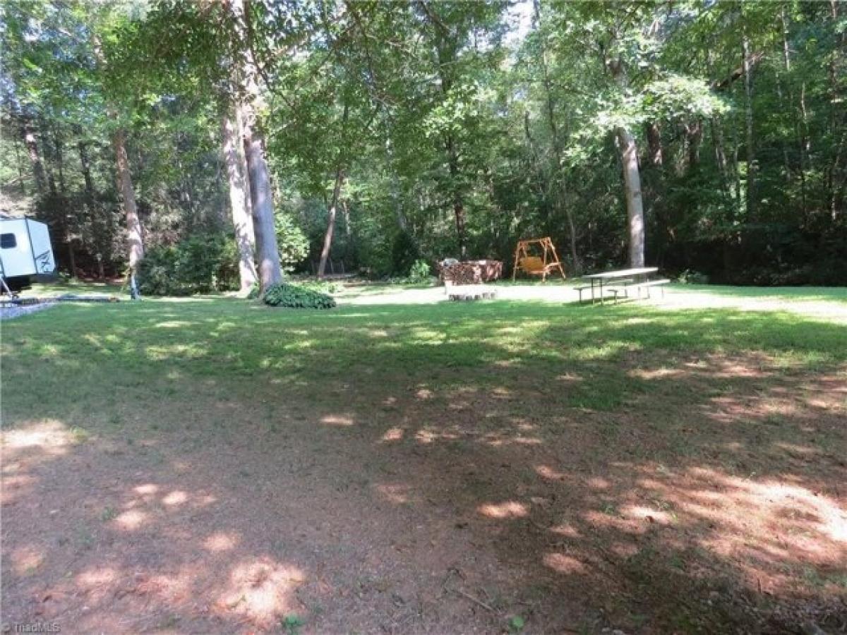 Picture of Residential Land For Sale in McGrady, North Carolina, United States