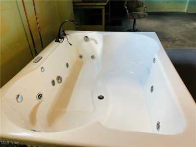 Home For Sale in Bellaire, Ohio